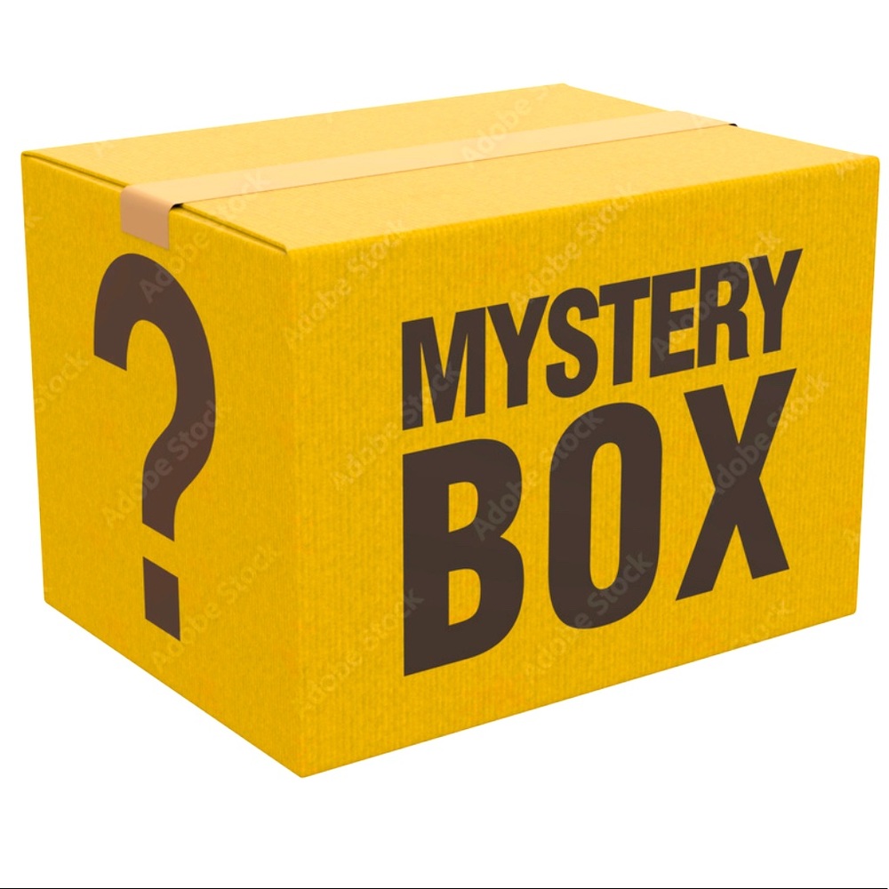 ✨⭐️ Mystery Box✨⭐️Size Medium